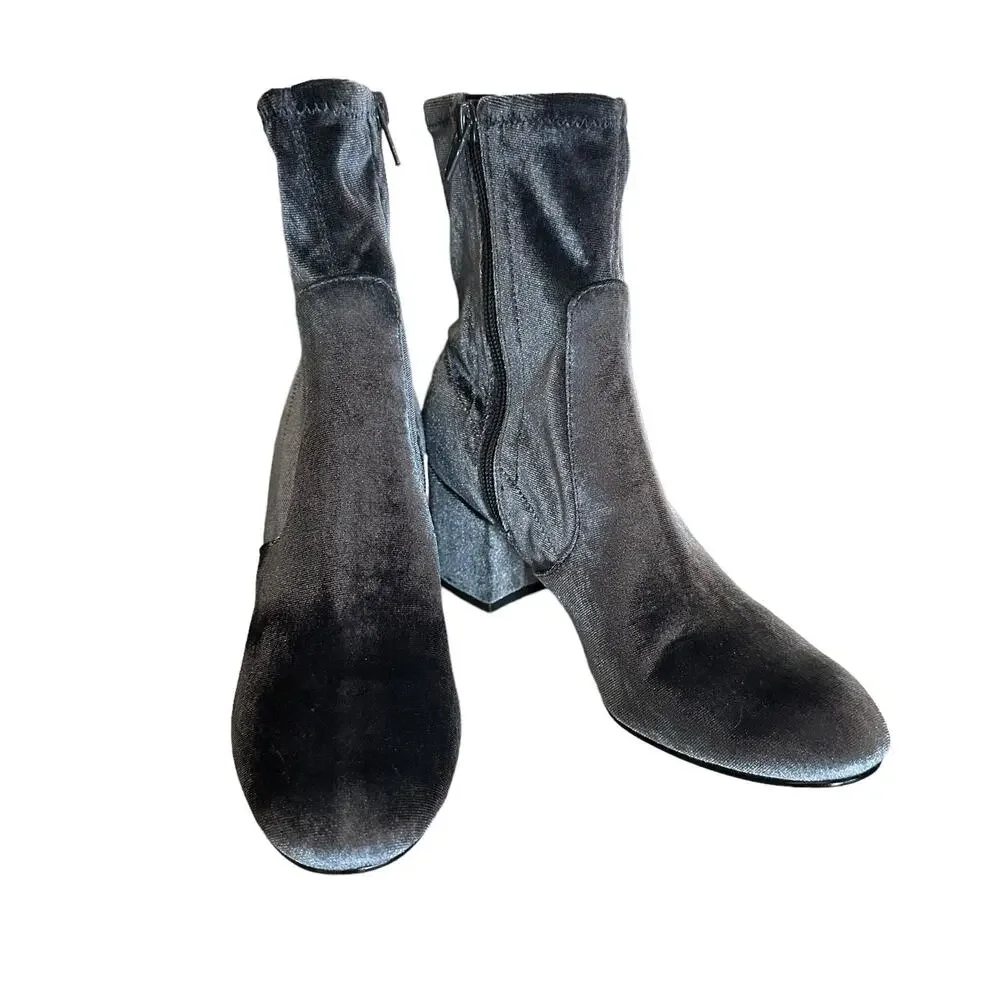 Ivanka‎ Trump Presli  velvet booties grey size 7. - Picture 3 of 10